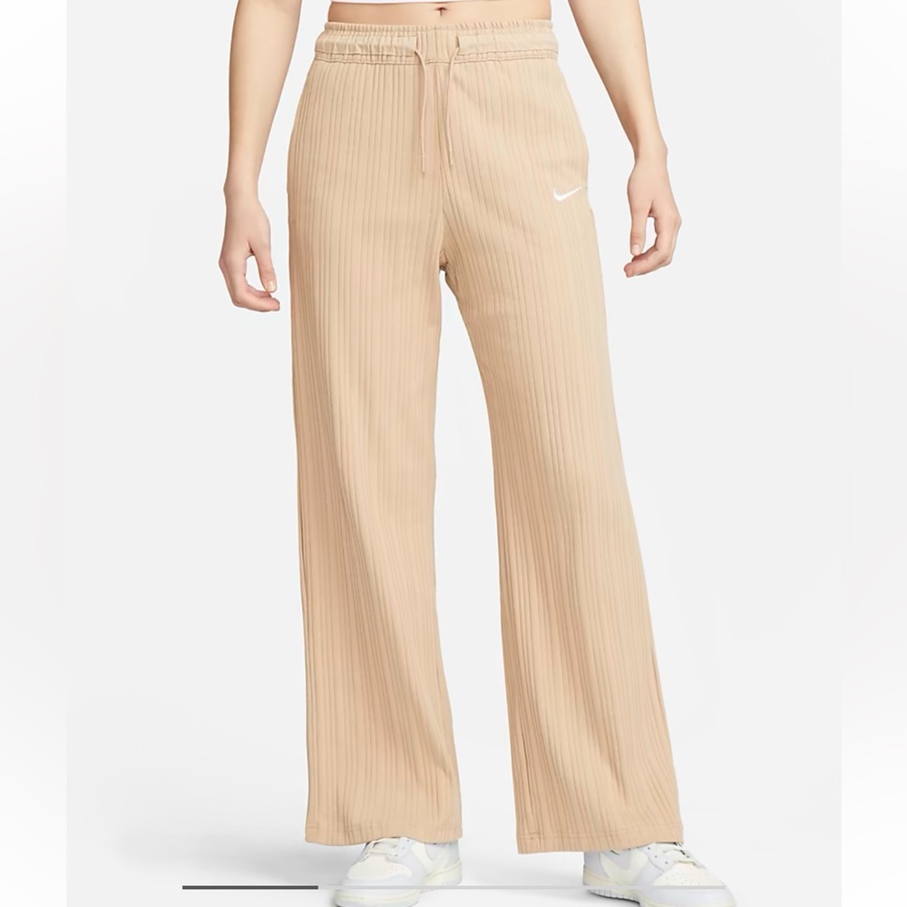 NIKE Women’s jersey rubbed wide leg pants
